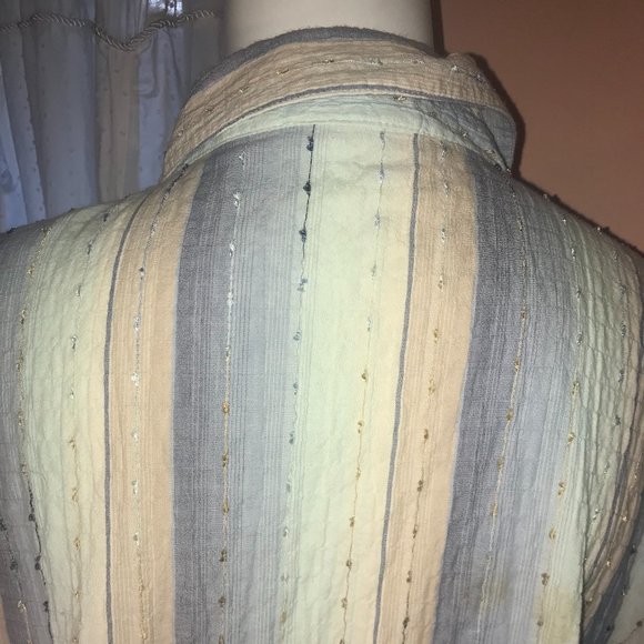 Multi Color Button down shirt - Picture 6 of 7